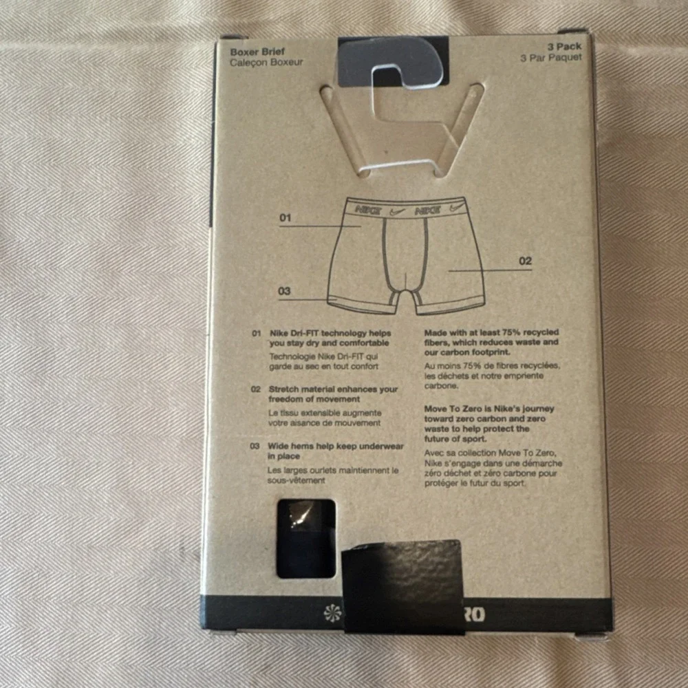 Youth Nike Dri-Fit Essential Micro Boxer Briefs 3 Pack Sz Youth Medium NIB